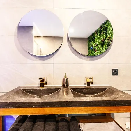 بيت ضيافة Espaces 2*